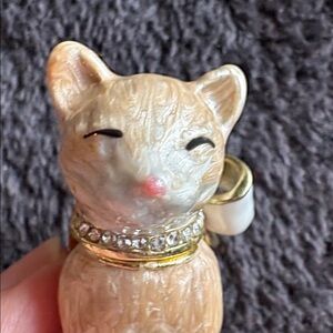 Very cute!  Tan Cat Enameled Figurine trinket box. Like new cond.